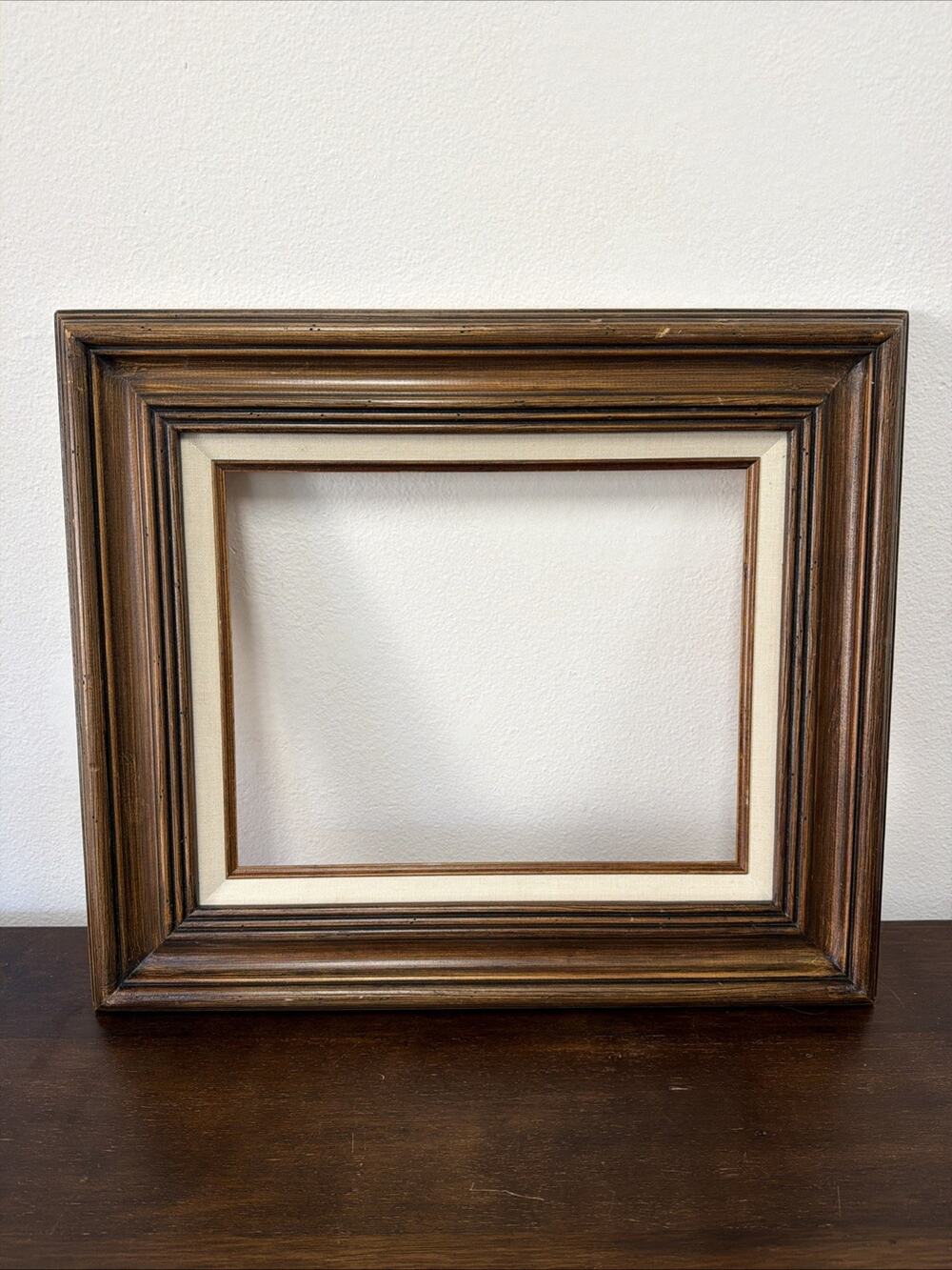 Vintage 11x14 Wood Picture Frame Made In Mexico Cream Fabric Linen Liner Art